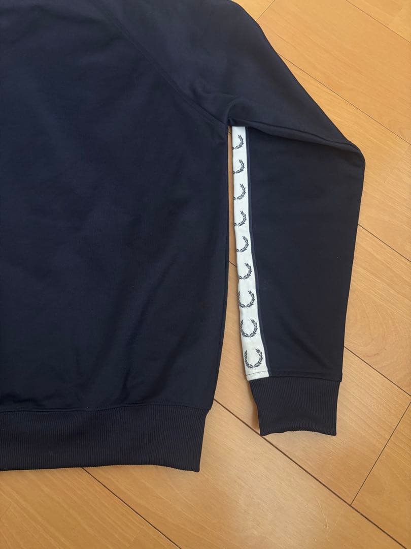 フレッドペリー　トラックジャケット