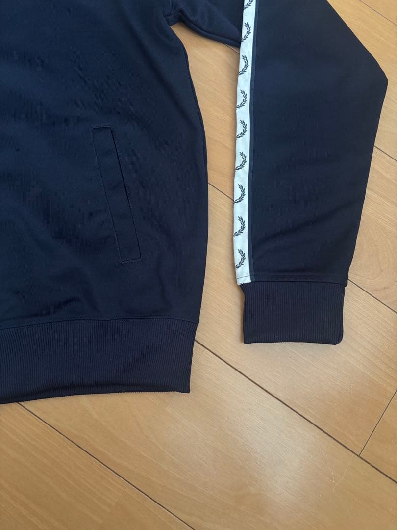 フレッドペリー　トラックジャケット