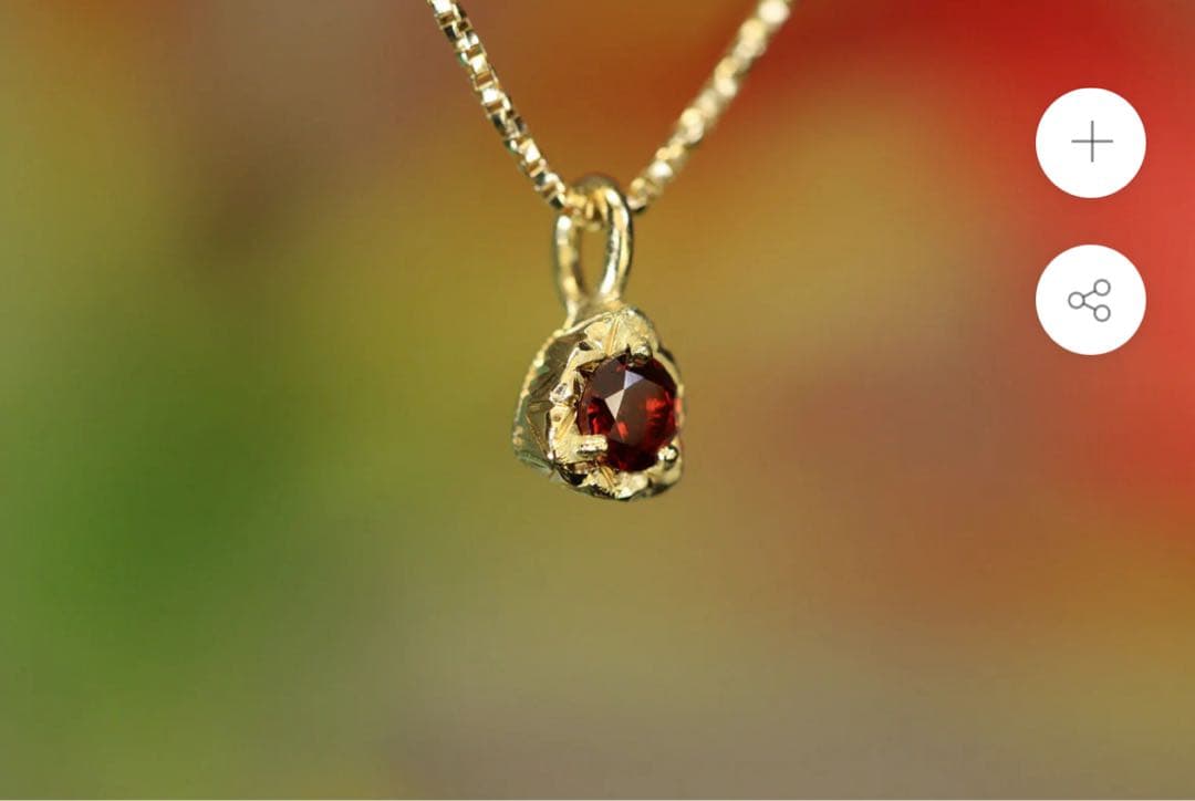 【定価の半額にしました】クアラントット18KYG ガーネット　ネックレスチャーム