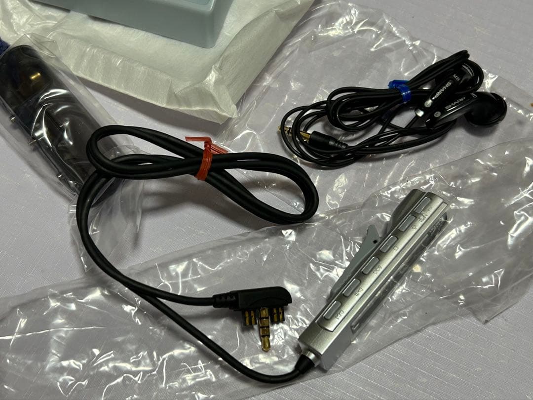 箱取説付/SHARP ポータブルMDプレーヤー MD-ST600