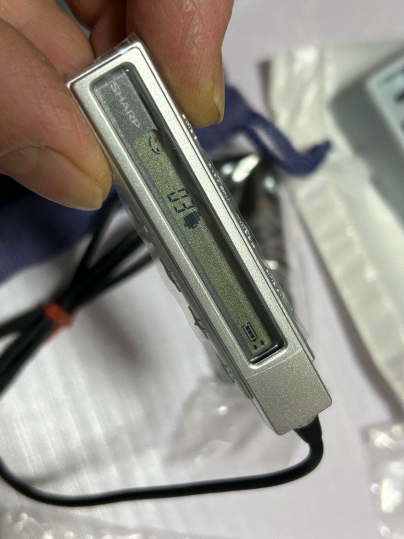 箱取説付/SHARP ポータブルMDプレーヤー MD-ST600