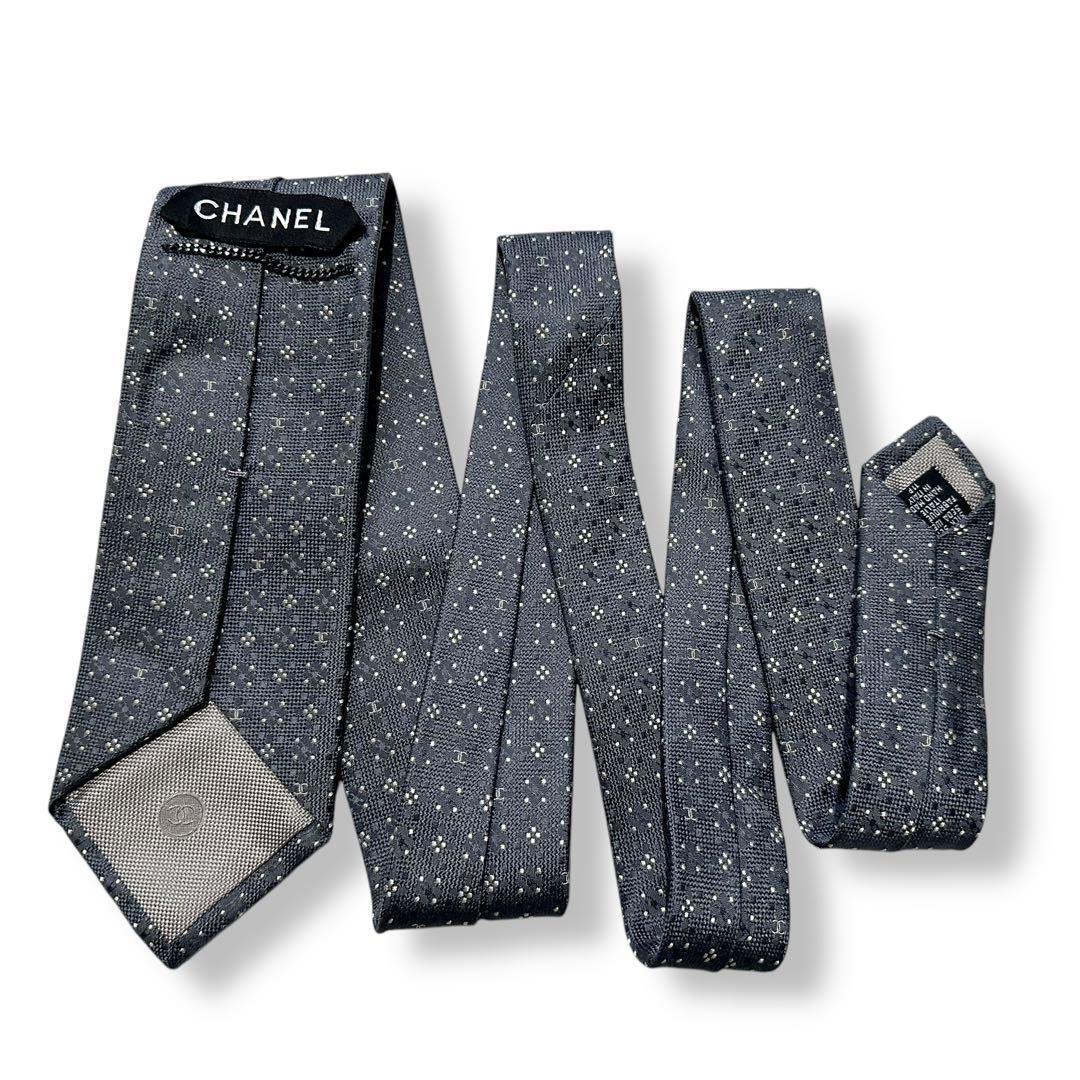 箱付き✨極美品✨CHANEL ネクタイ　シャネル ココマーク　光沢　【D】