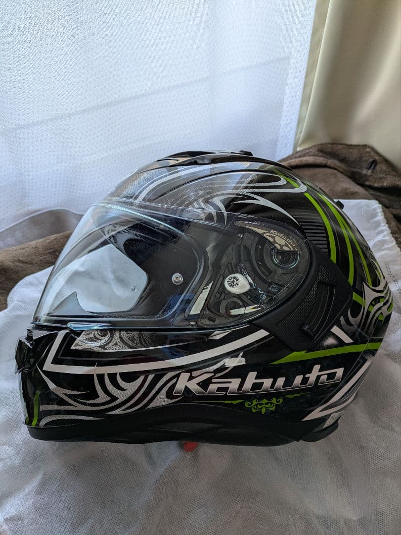 美品OGK Kabuto KAMUI3 別スモークシールド、チークパッド付