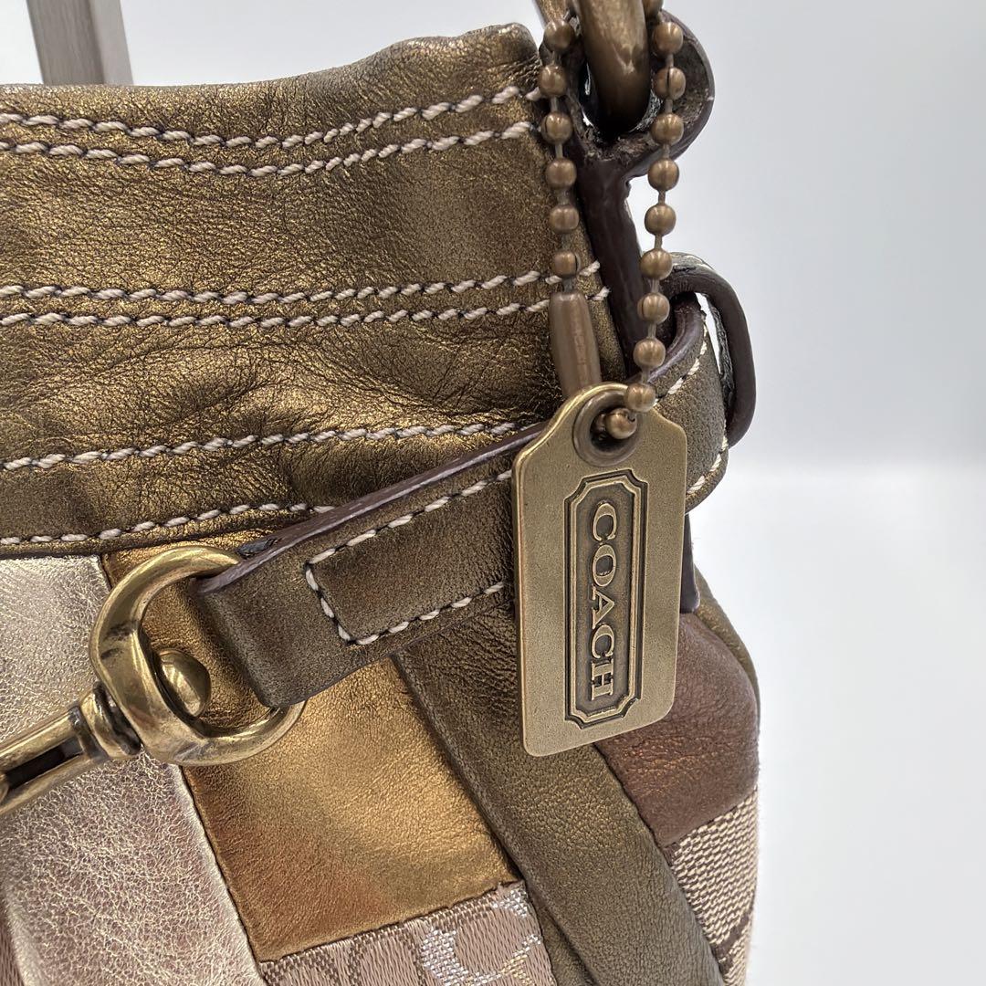 バッグ COACH signature patchwork shoulder bag