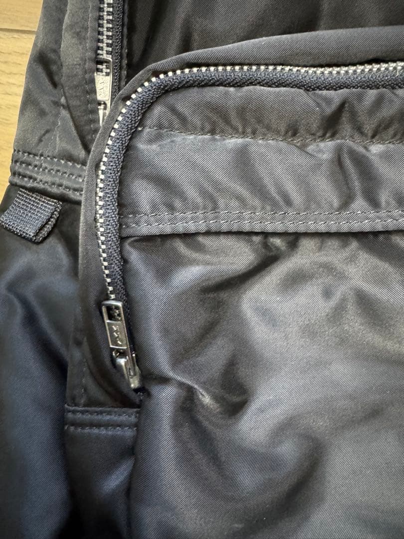 ポーターブラックナイロンバックパック