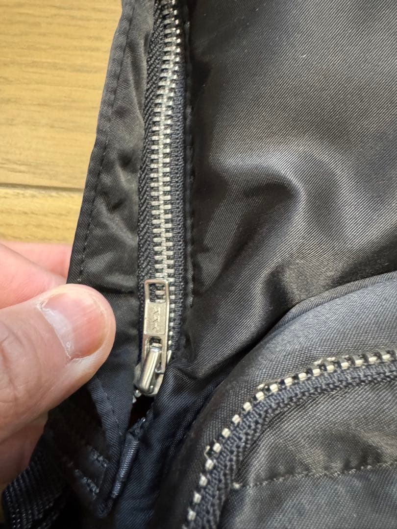 ポーターブラックナイロンバックパック