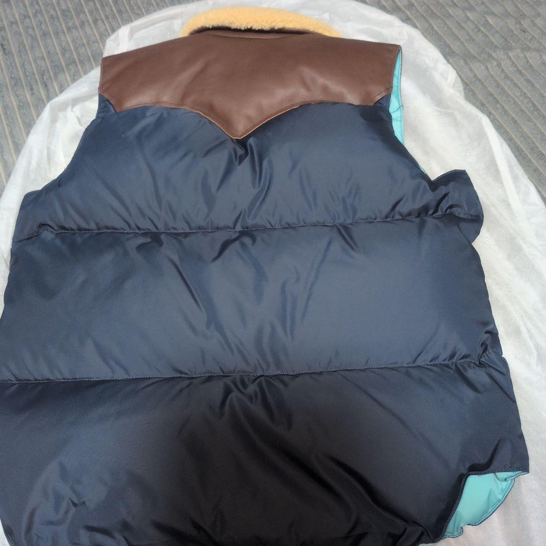 ロッキーマウンテンフェザーベッド　ダウンベスト 中古美品 サイズ40
