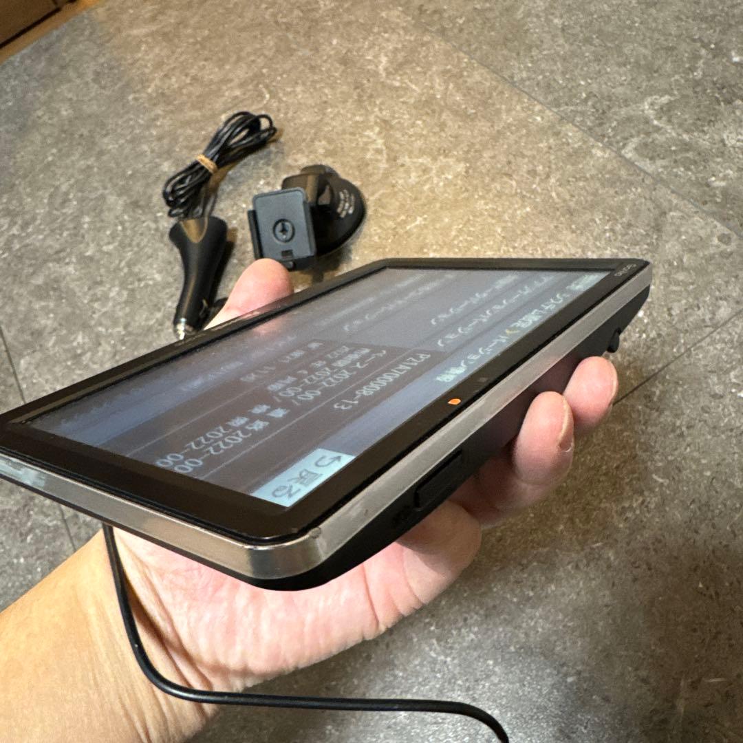 Panasonic パナソニック ゴリラ ポータブルナビ CN-G750D