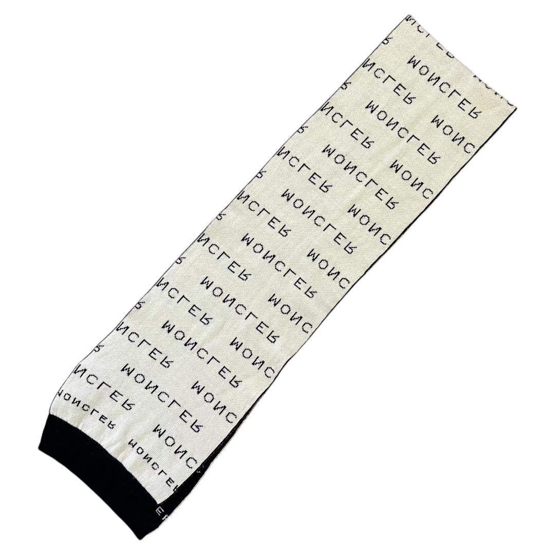 MONCLER モンクレール 総柄 PURE NEW WOOL マフラー