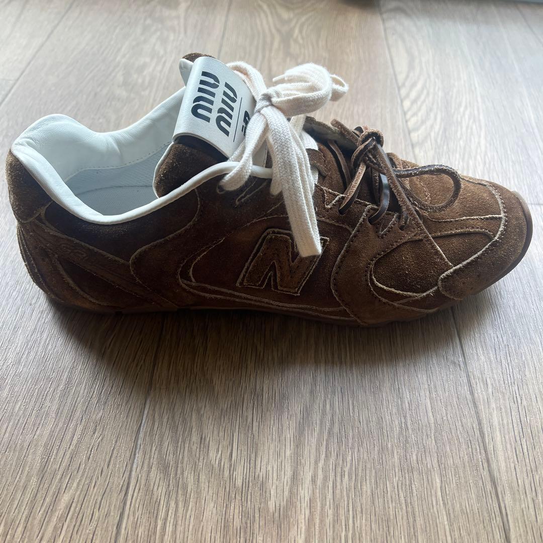 miumiu × New Balance コラボ スエードスニーカー 38.5