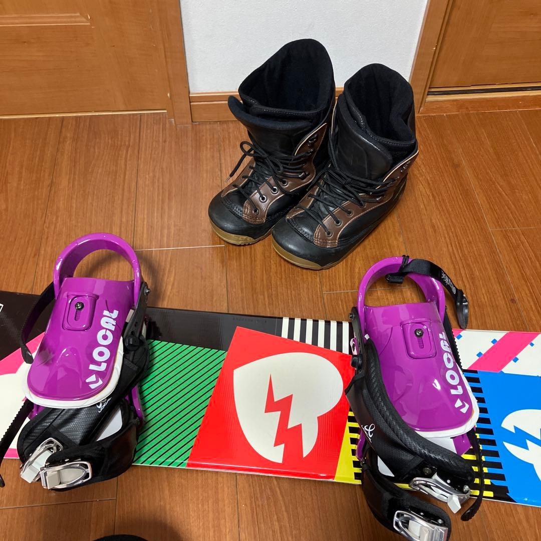 値下げしました！スノーボード 137 ブーツセット　レディース　子供