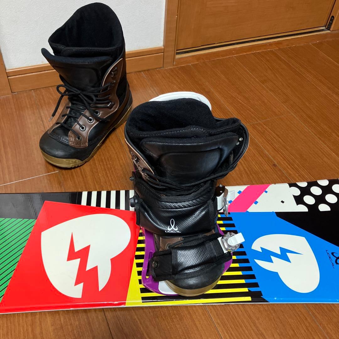 値下げしました！スノーボード 137 ブーツセット　レディース　子供