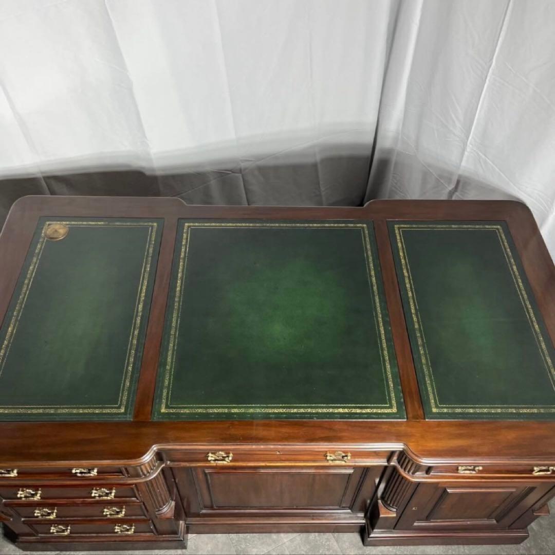 工*利様 Malina Cassili マリナカッシーリ プレジデントデスク マ