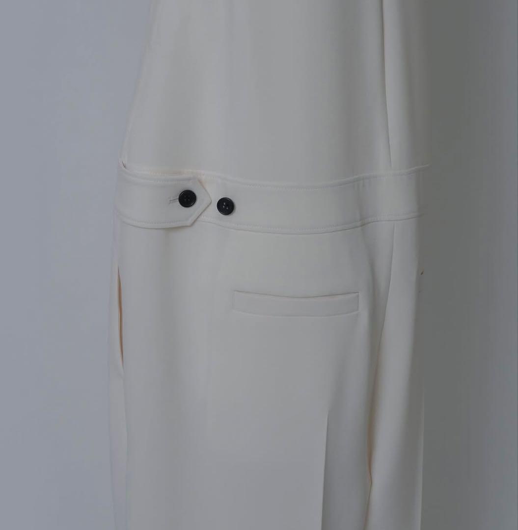 新品タグ付LOHEN ローヘンダブルクロスコクーンオールインワン　ホワイト38