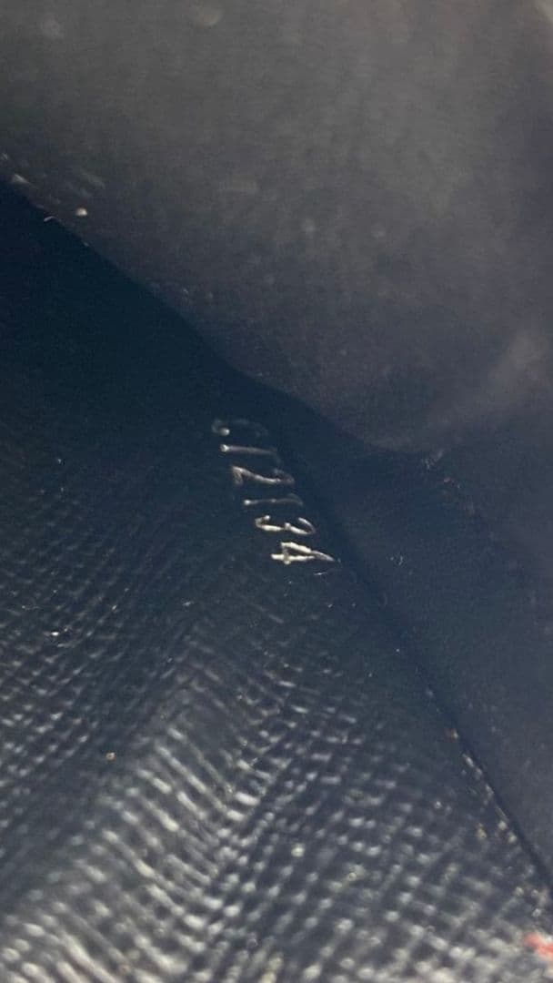 LOUIS VUITTON ポルトフォイユ　ミンドロ　モノグラム　マカサー