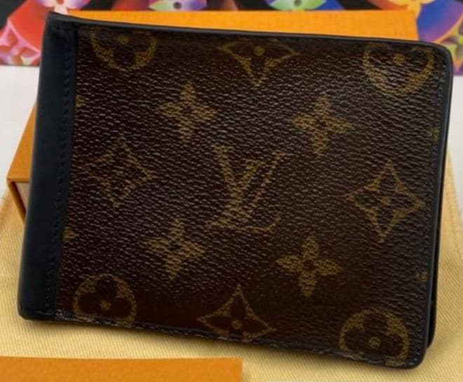 LOUIS VUITTON ポルトフォイユ　ミンドロ　モノグラム　マカサー