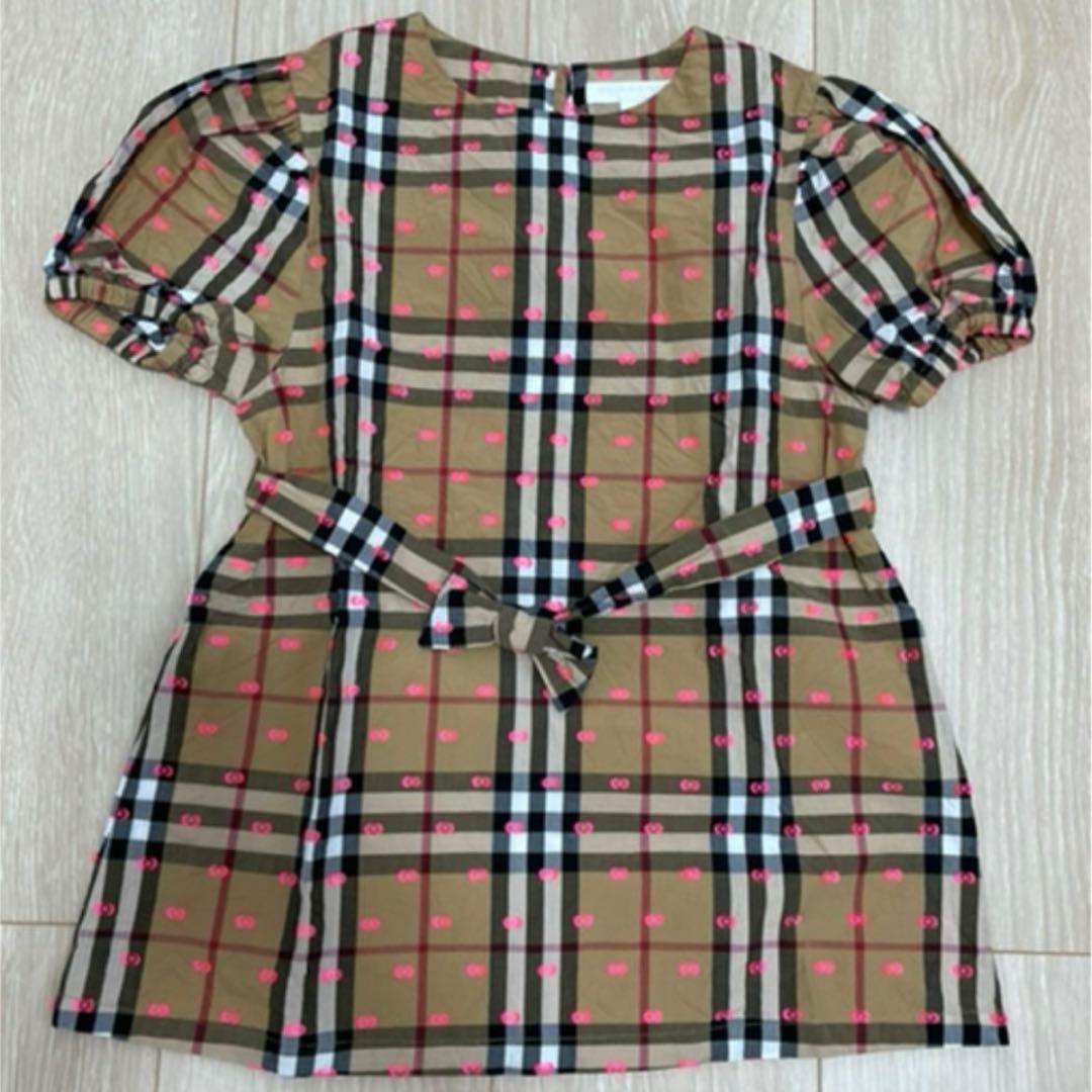 Burberry ワンピース4y=110㎝