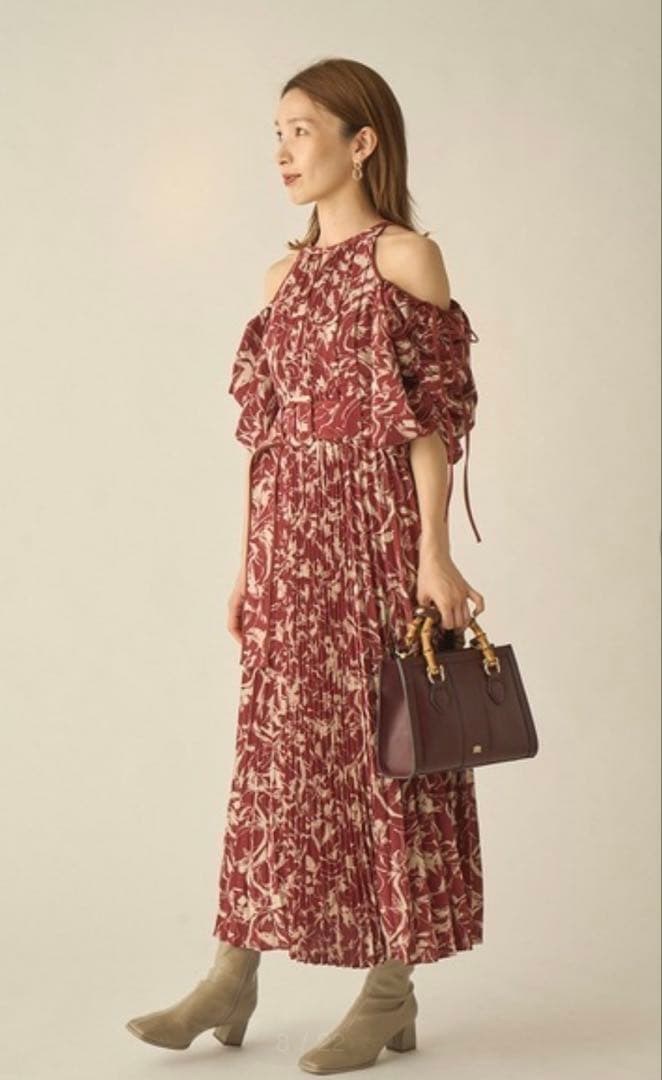 【snidel】花柄ワンピース