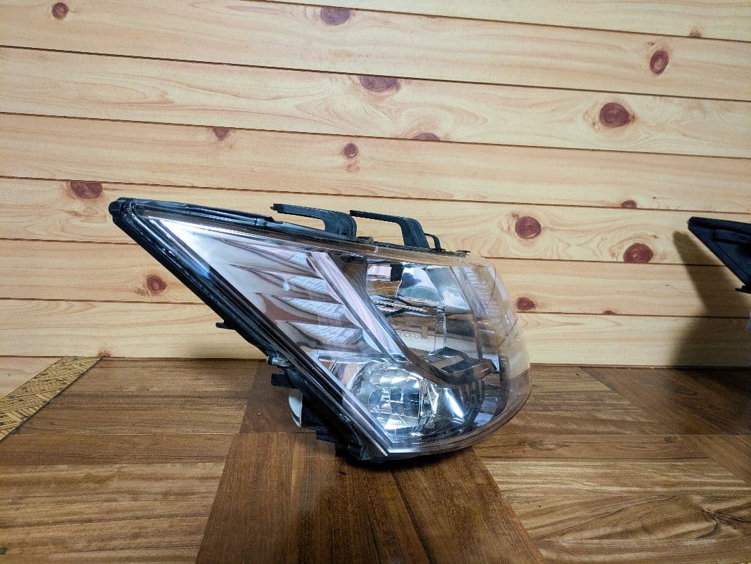 送料込 デリカ D5 ヘッドライト 左右セット HID点灯確認済