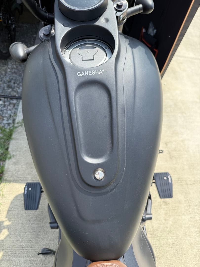 Ganesha マットブラック タンク　レブル250