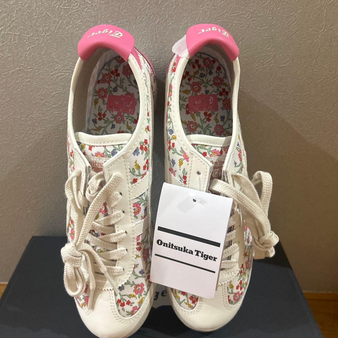 Onitsuka TigerのMexico 66スニーカー　24.5