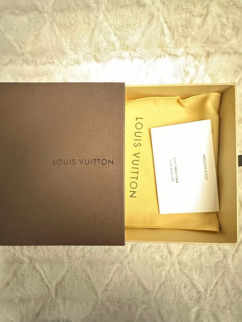 Louis Vuitton ブラウン 二つ折り財布