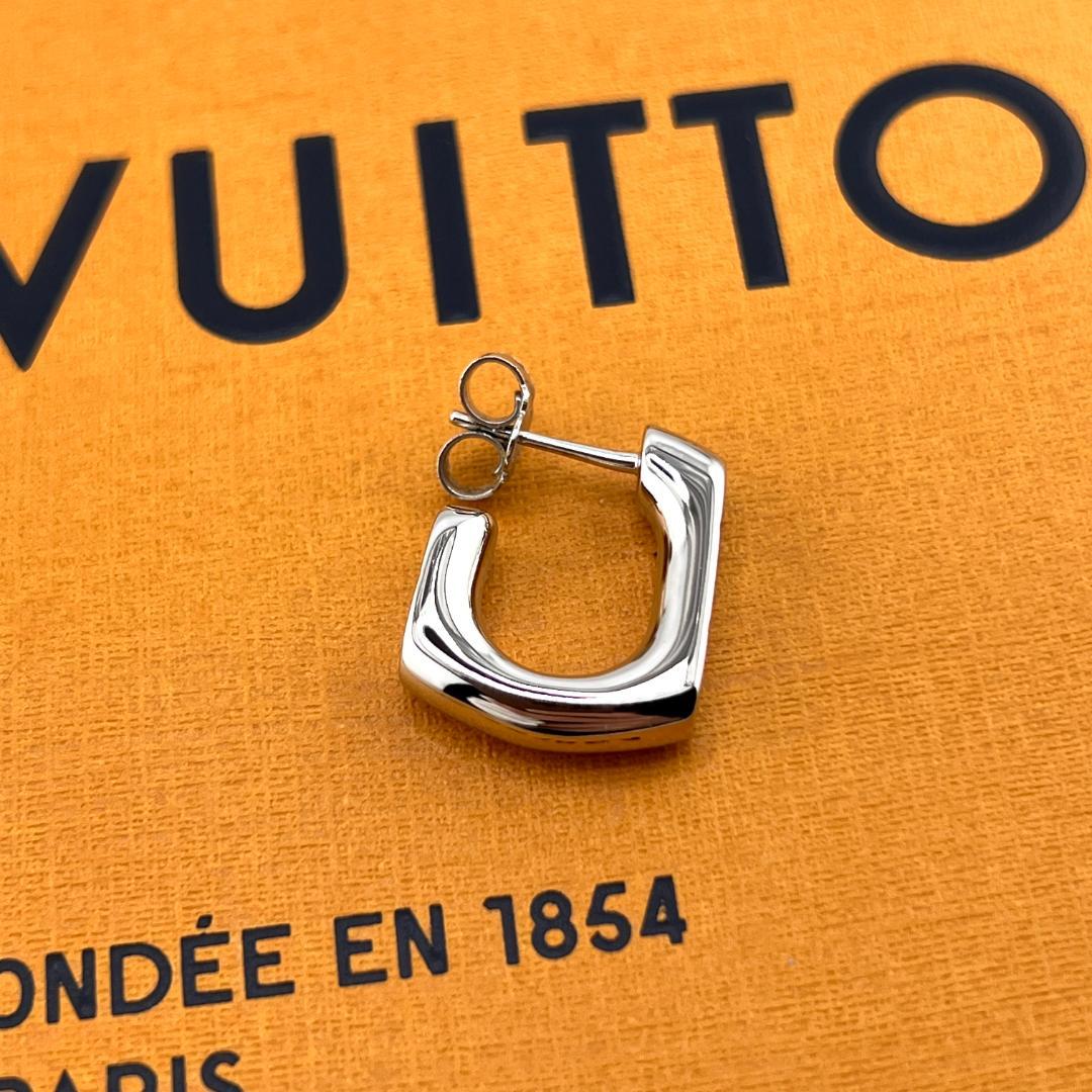 【極美品】ルイヴィトン ピアス モノグラム チェーン シルバー
