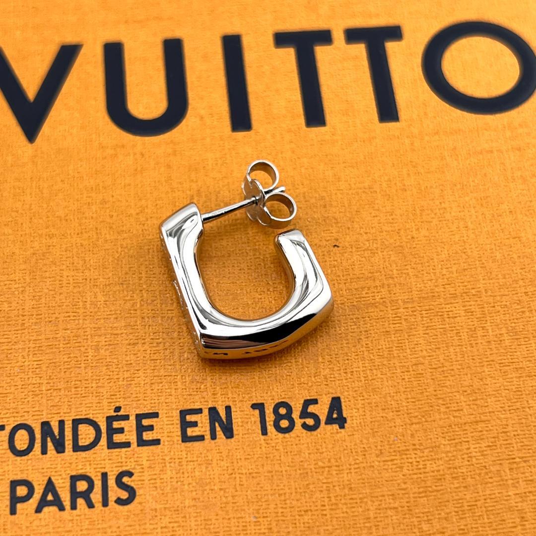 【極美品】ルイヴィトン ピアス モノグラム チェーン シルバー