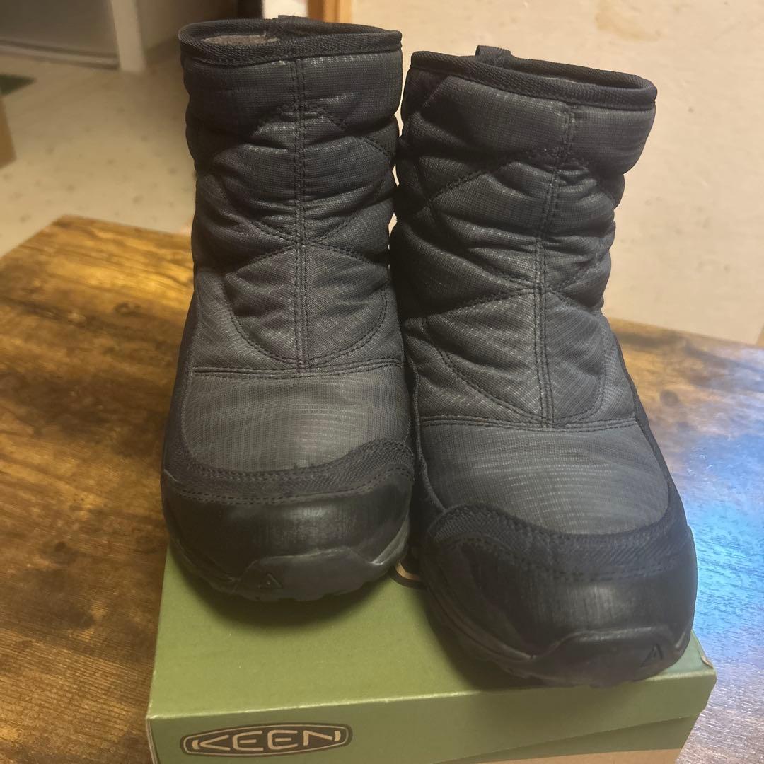 keenブーツ　24.5センチ