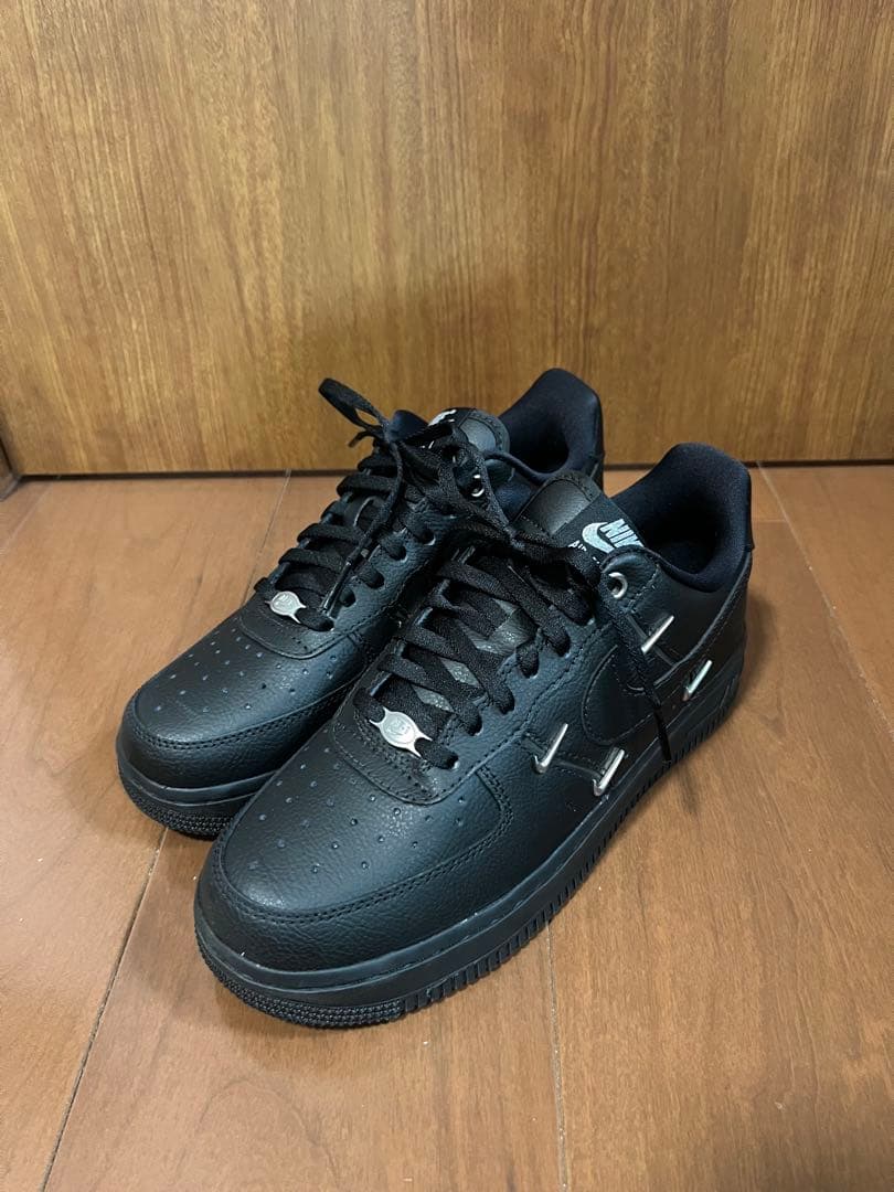 ナイキ エア フォース 1 ’07 LX