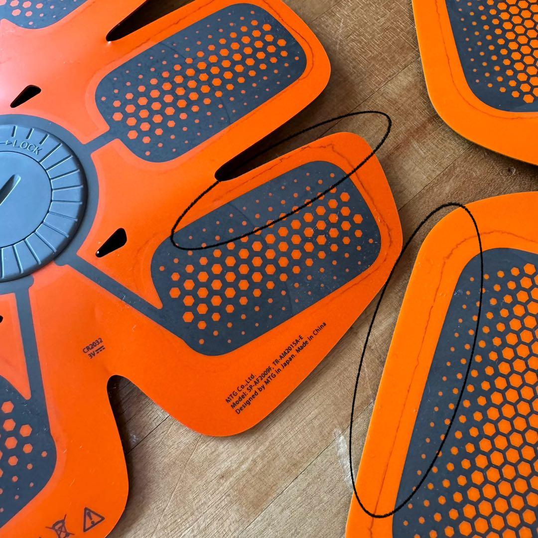 ★SIXPAD シックスパッド★ アブズフイット&ボディフィット　ジェル有り