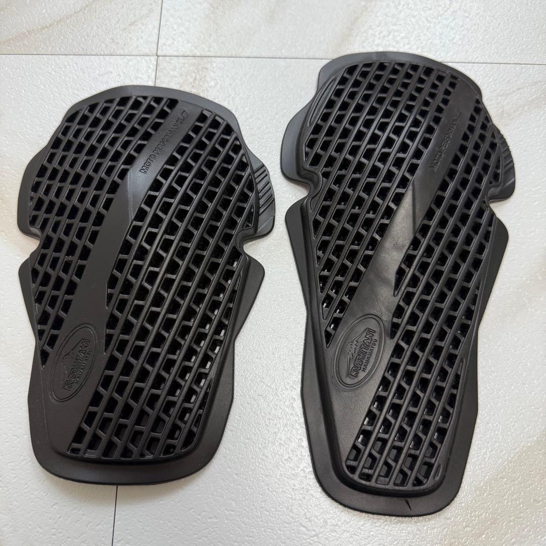 美品✨クシタニ ベクトルジャケット パッド付き メンズ L