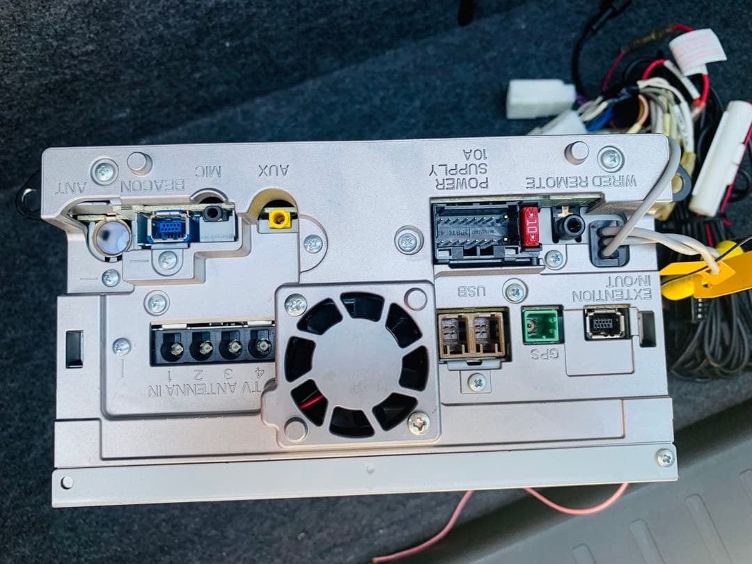 carrozzeria AVIC-MRZ099カーナビ