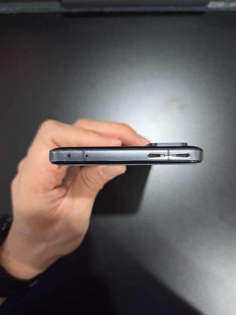 POCO F4 256GB　ステルスブラック グローバル版　動作良好