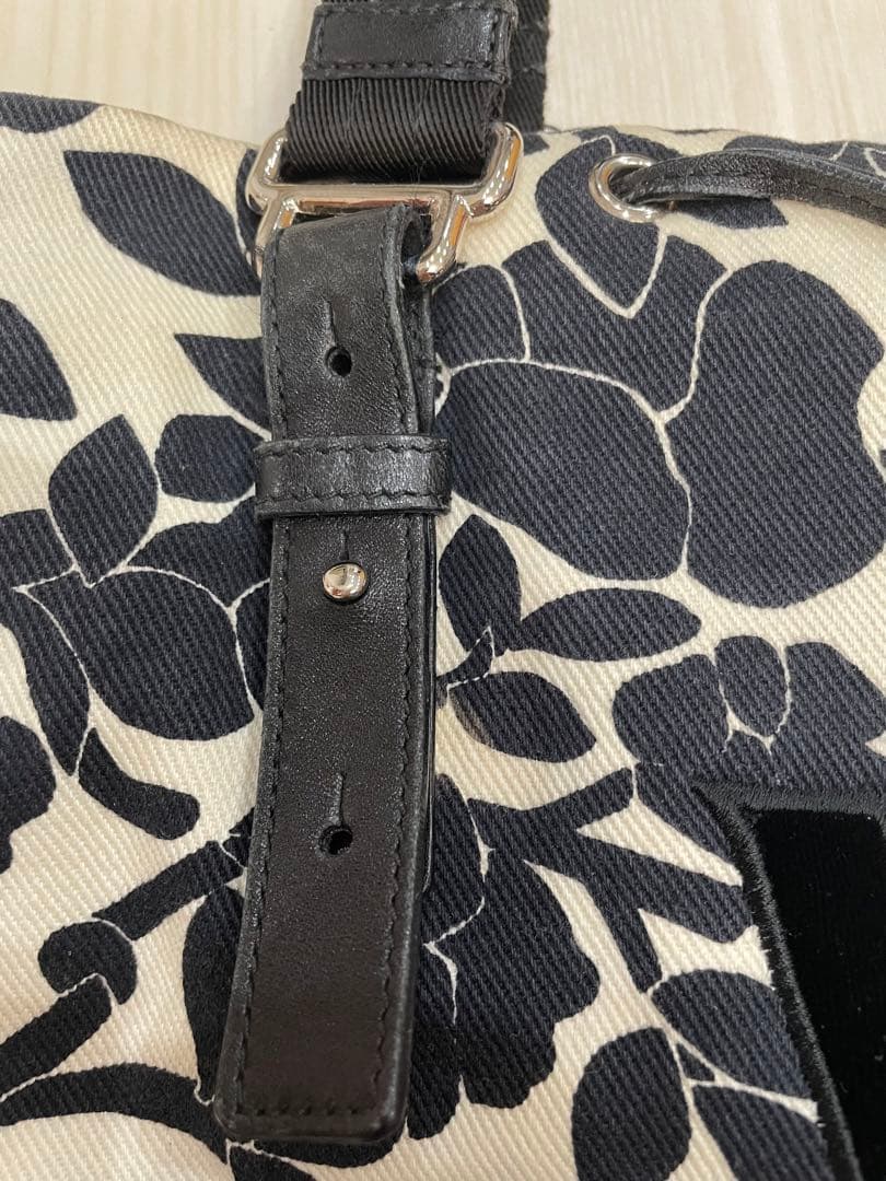 Saint Laurent フラワーパターン トートバッグ