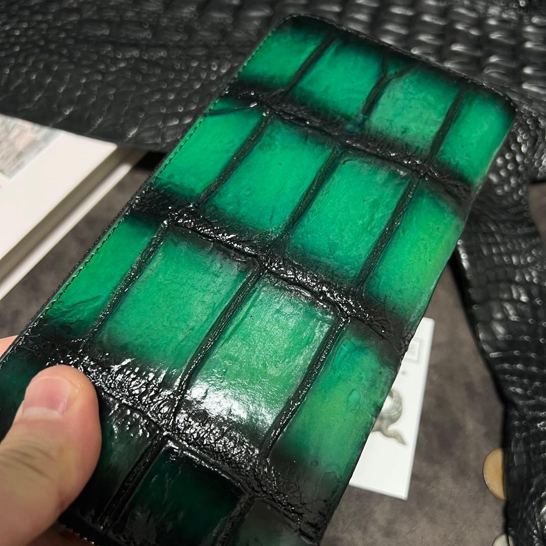 実物一枚革　クロコダイル　ラウンドファスナー 本革　手染め手作り　長財布　人気