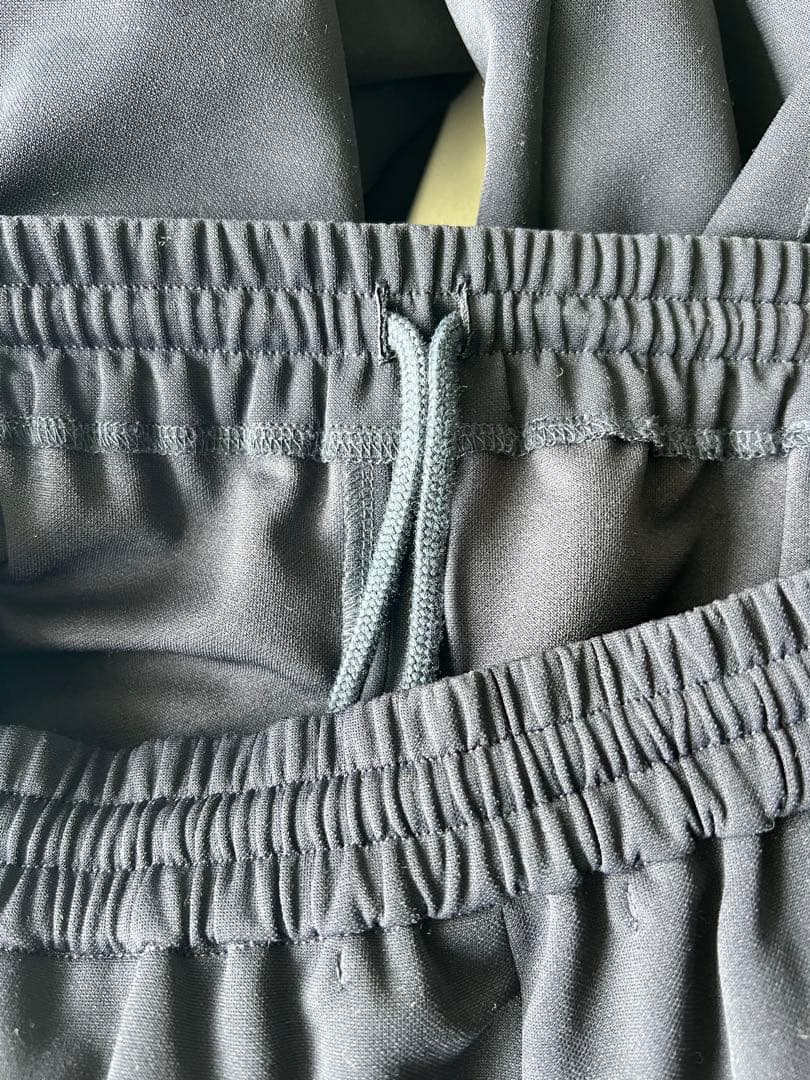 るみ（プロフお読みください） 様　AP STUDIO ネイビートラックパンツ