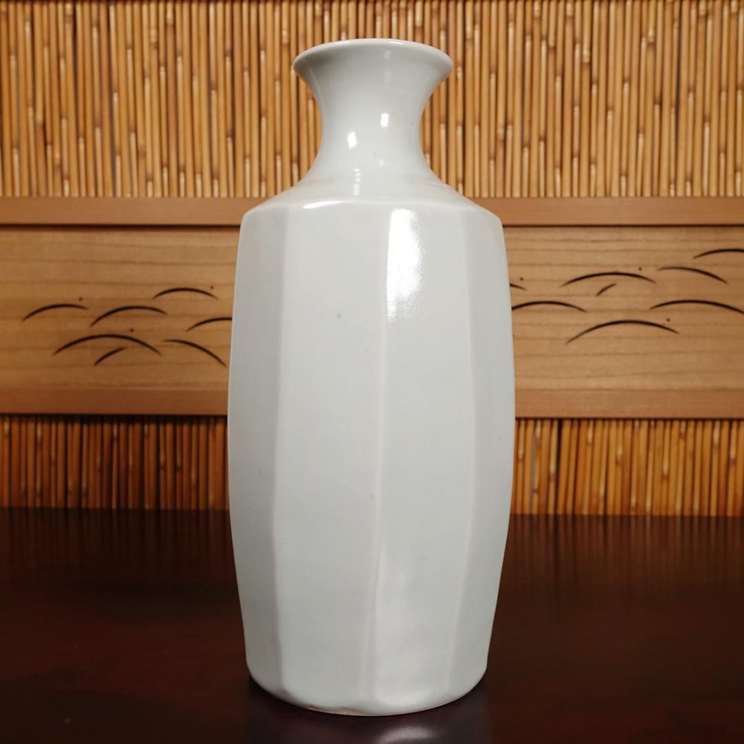 民藝派巨匠 益子焼 名工 瀧田項一 秀逸作 白磁面取瓶子 高29.2cm 共箱