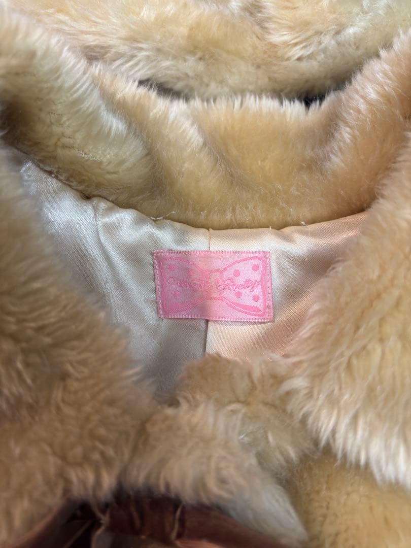 angelic pretty ケープコートとファーのベレー帽セット