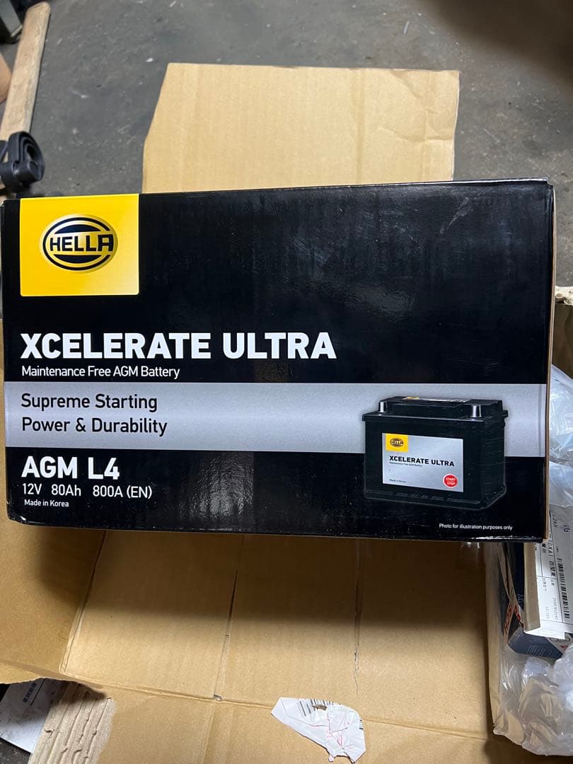 M*u様 HELLA XCELERATE ULTRA ヘラー バッテリー AGM