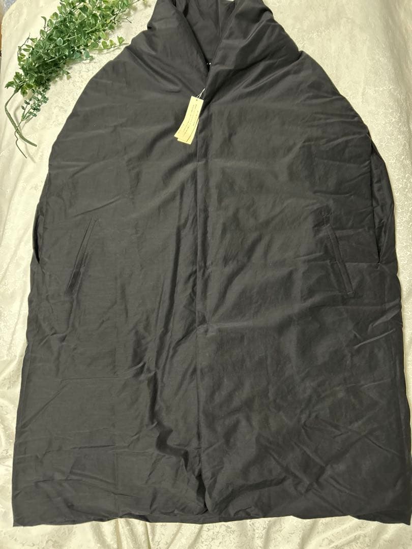 ヨーガンレール　シルクコットンダウン　ケープコート　ババグーリ　ブラック　新品