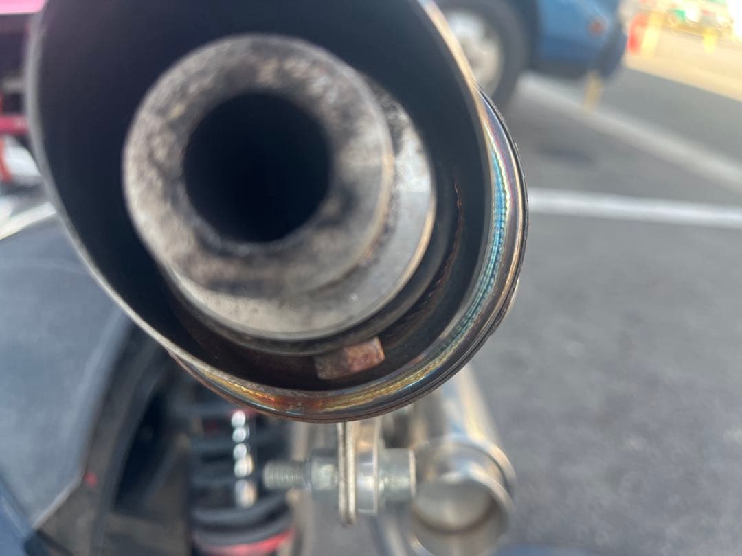 BURIAL カーボンファイバー マフラー