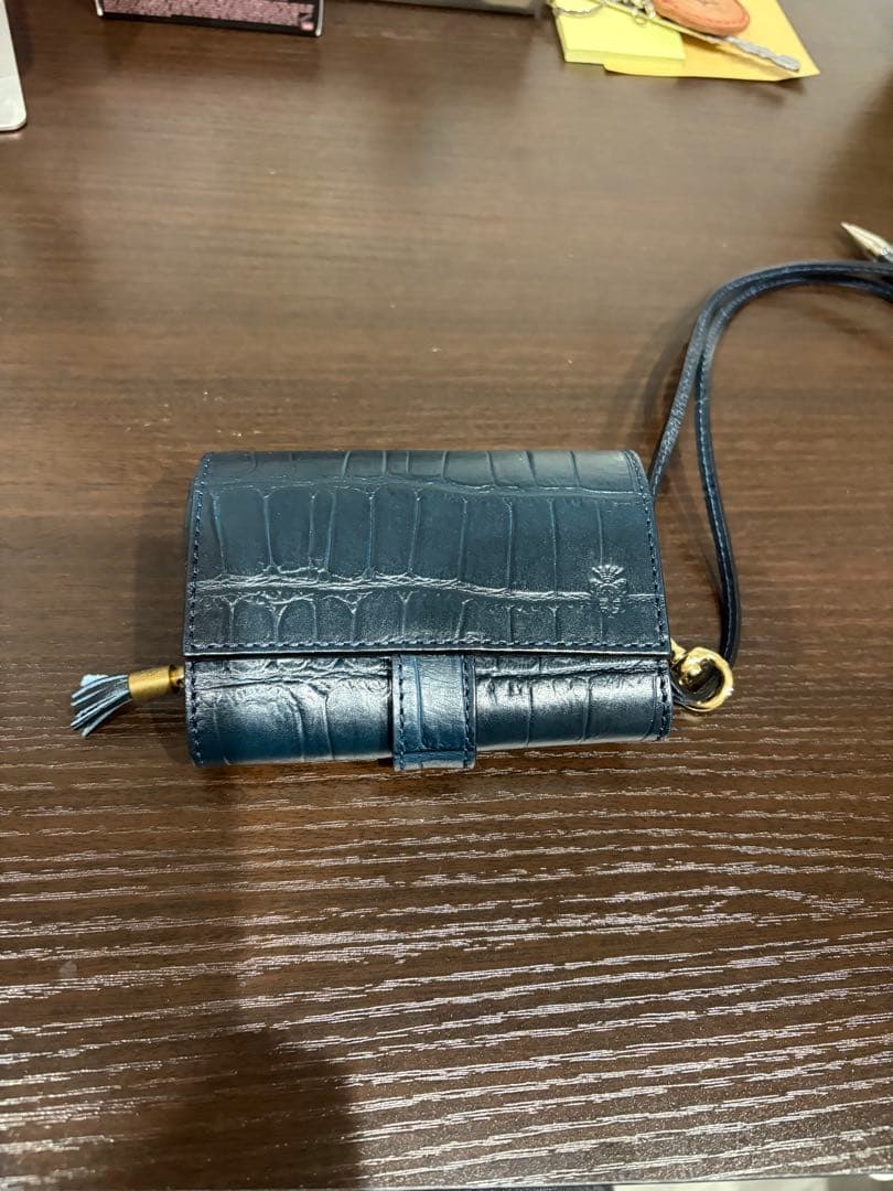 フェリージ　財布　三つ折り