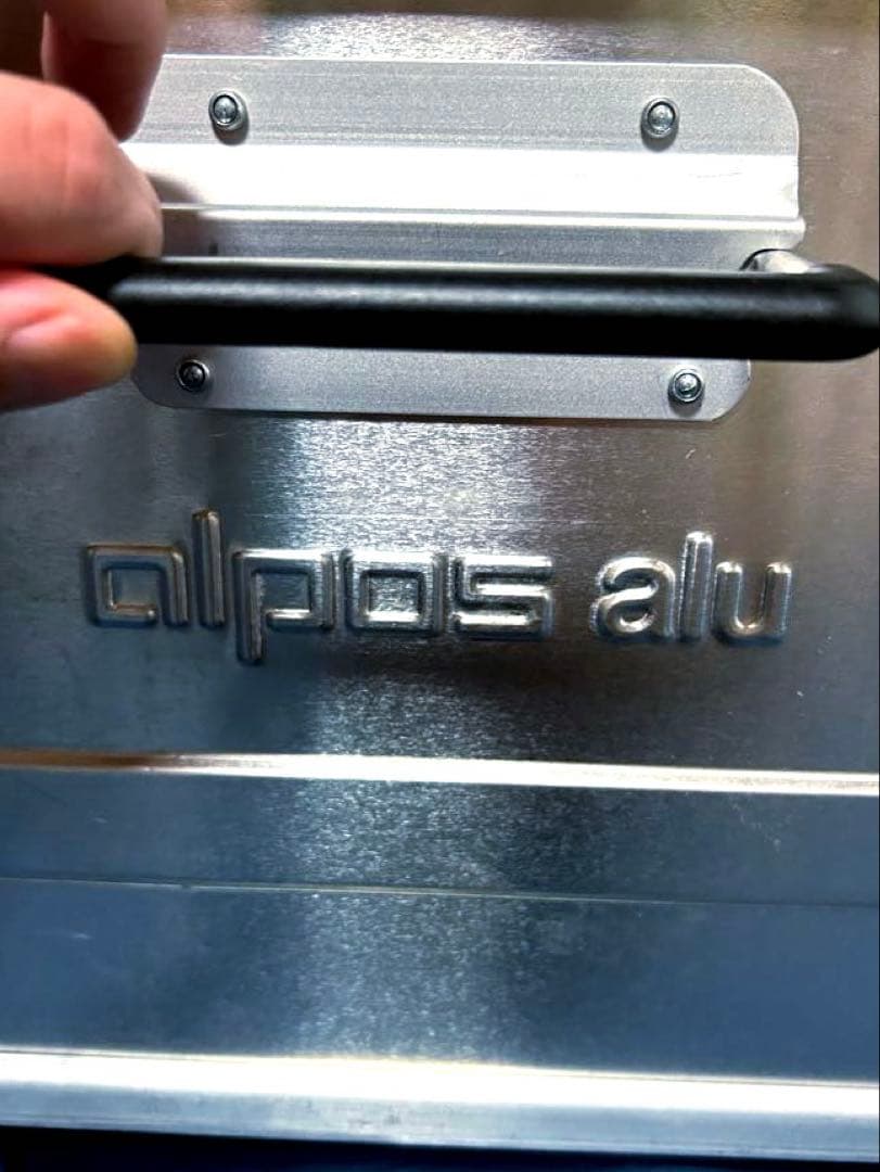 【年末最終値下げ】ALPOS ALUMINUM CONTAINER S 47L