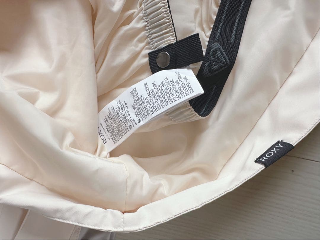 ROXY スキーウェア　スノボー　上のみ　美品　Mサイズ