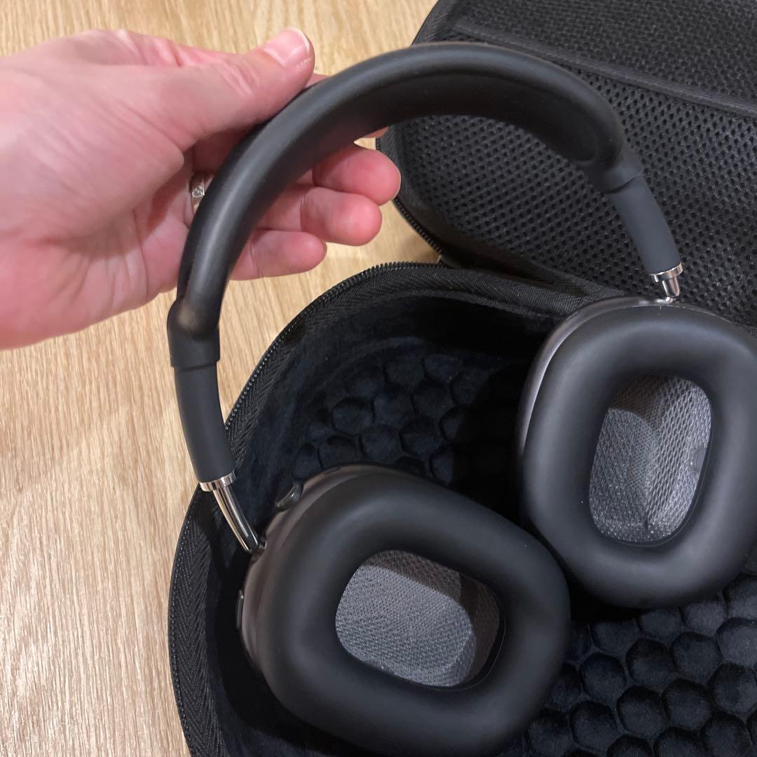 Maoです！AirPodsMAX 第一世代　ブラック