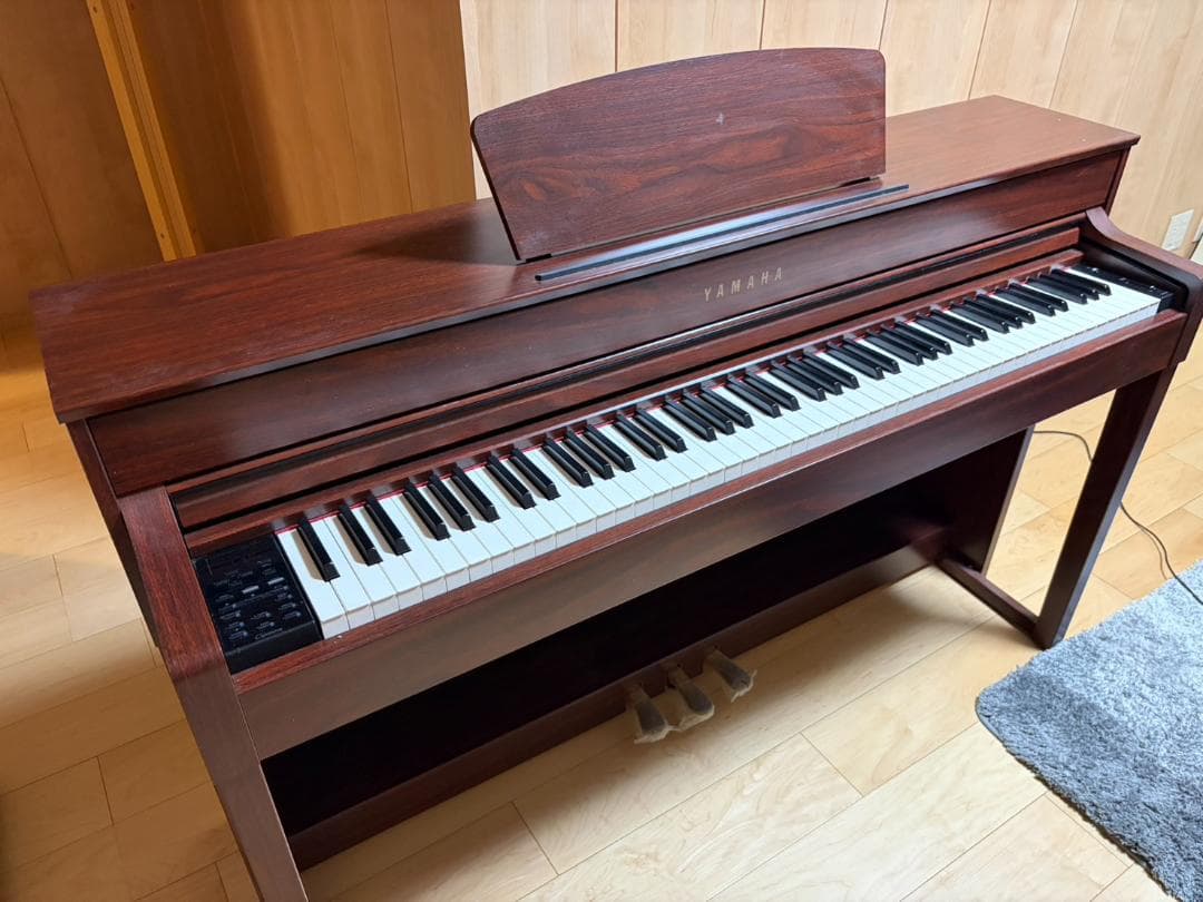 お引き取り限定　大阪府　電子ピアノ ヤマハ 88鍵 CLP-535M 15年製