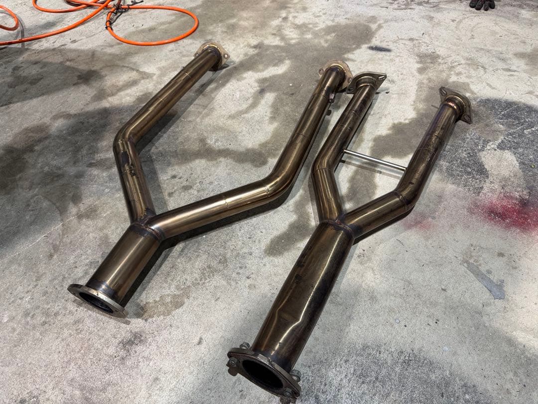 レクサス　RCF 中間パイプ　送料込み‼️