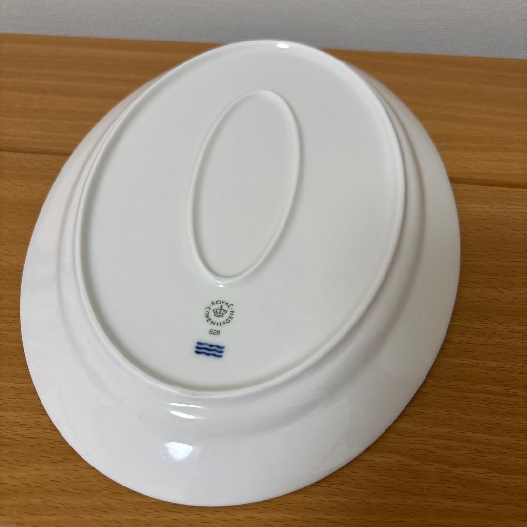 未使用　ロイヤルコペンハーゲン ホワイトフルーテッド オーバル皿 28cm 2枚