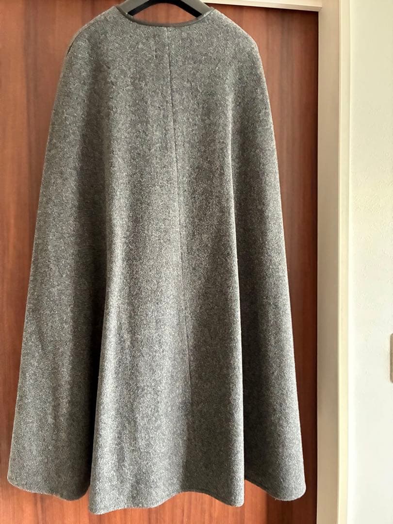 AK+1 デミルクスビームス　トリミングポンチョコート